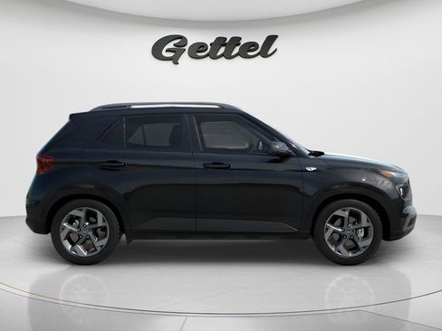 New 2026 Hyundai Venue SEL FWD image 7