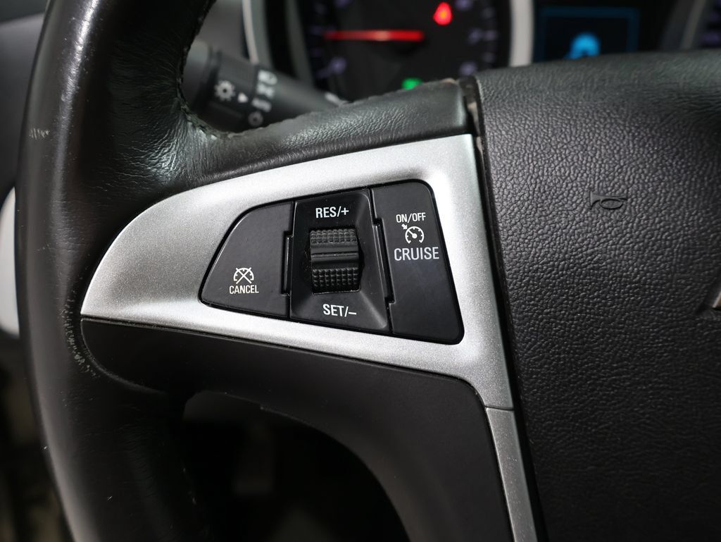 Used 2013 Chevrolet Equinox LT w/ Driver Convenience Package AWD/4WD image 31