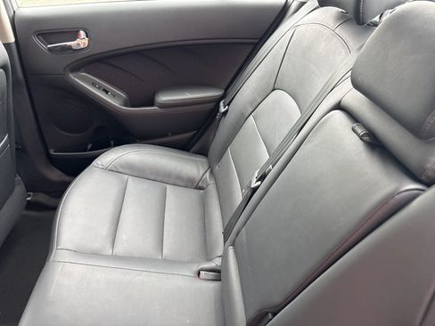 Used 2015 Kia Forte EX w/ Premium Package FWD image 18