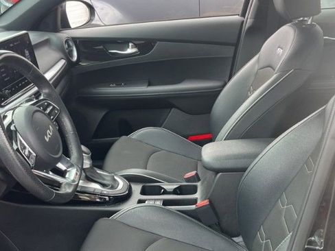 Used 2023 Kia Forte GT-Line w/ GT-Line Premium Package FWD image 7