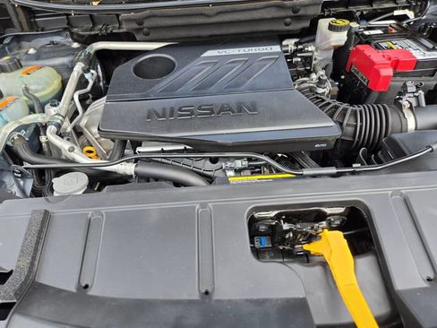 Used 2023 Nissan Rogue SV FWD image 18