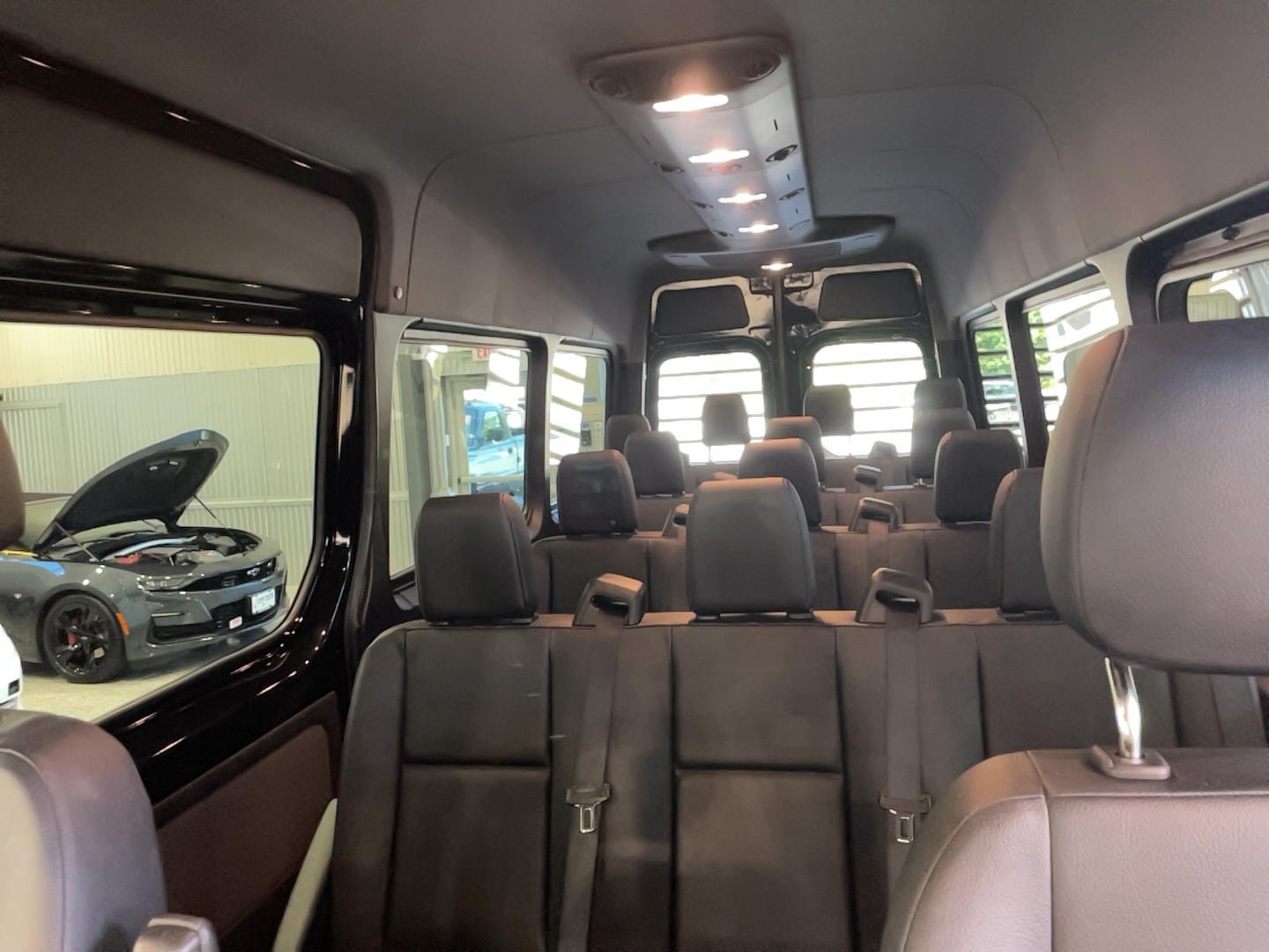 Used 2024 Mercedes-Benz Sprinter 2500 image 14