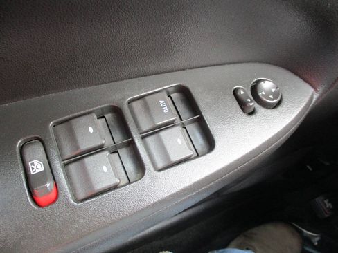 Used 2012 Chevrolet Impala LS FWD image 34