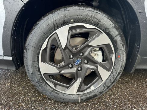 New 2025 Subaru Crosstrek 2.5i Limited image 8