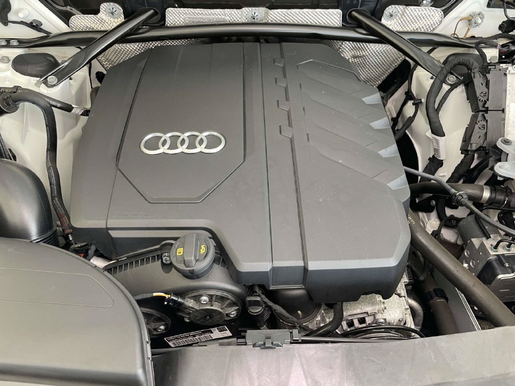 Certified 2023 Audi Q5 2.0T Premium w/ Convenience Package AWD/4WD image 24