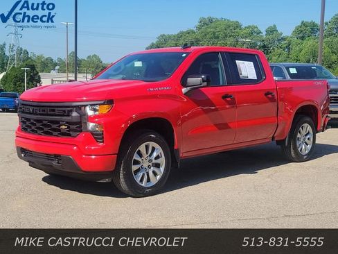 Used 2024 Chevrolet Silverado 1500 Custom AWD/4WD image 1