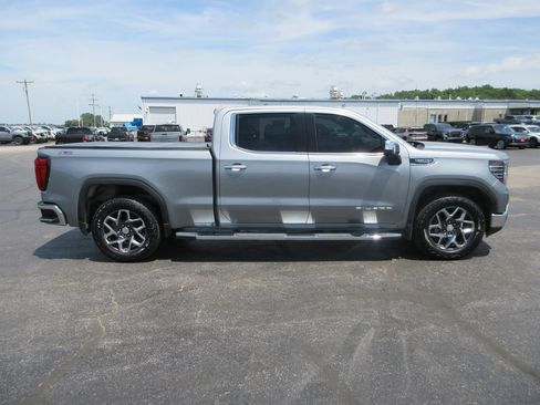Certified 2025 GMC Sierra 1500 SLT w/ SLT Premium Package AWD/4WD image 5