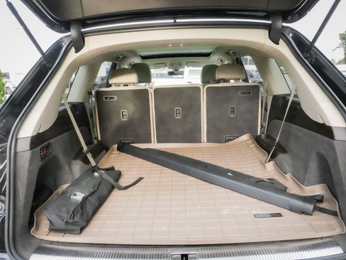 Used 2018 Audi Q7 2.0T Premium Plus w/ Premium Plus Package image 32