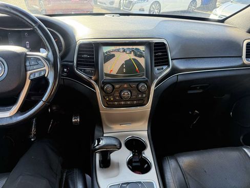 Used 2015 Jeep Grand Cherokee Limited w/ Luxury Group II AWD/4WD image 8