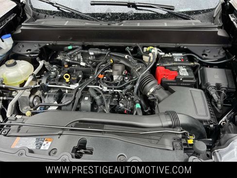 Used 2023 Ford Maverick XLT w/ Equipment Group 300A Standard image 11