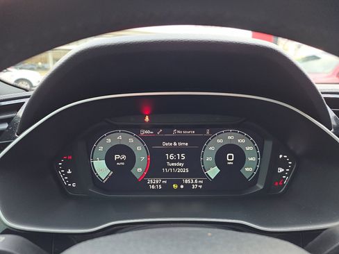 Used 2022 Audi Q3 2.0T Premium Plus image 90