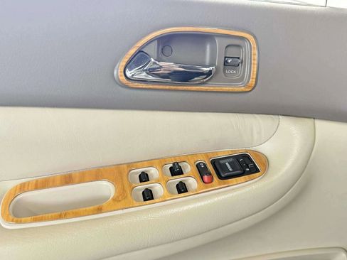 Used 1995 Honda Accord EX image 23