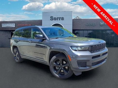 Used 2021 Jeep Grand Cherokee L Laredo AWD/4WD image 1