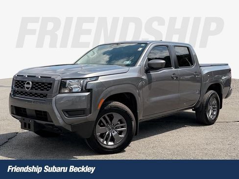 Used 2025 Nissan Frontier SV AWD/4WD image 1