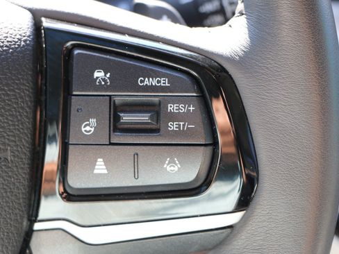 Used 2025 Honda Odyssey Elite image 20