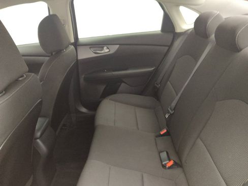 Used 2020 Kia Forte LXS FWD image 18
