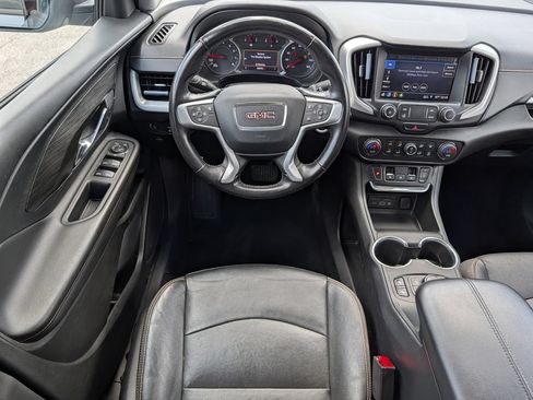 Used 2020 GMC Terrain SLT FWD image 12