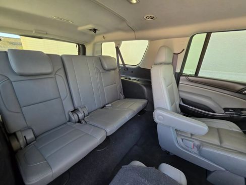 Used 2020 Chevrolet Suburban LT w/ Texas Edition Package RWD image 15