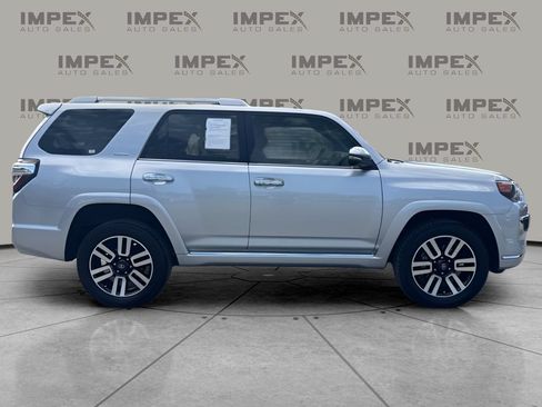 Used 2024 Toyota 4Runner Limited AWD/4WD image 6