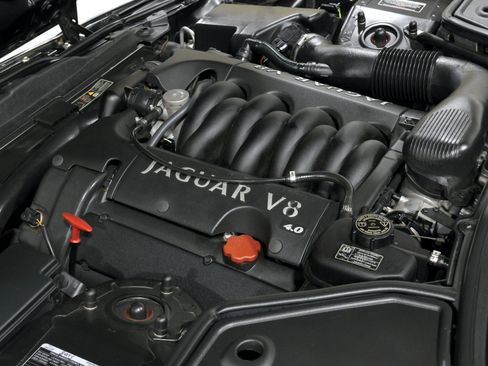 Used 2001 Jaguar XK8 Convertible RWD image 83