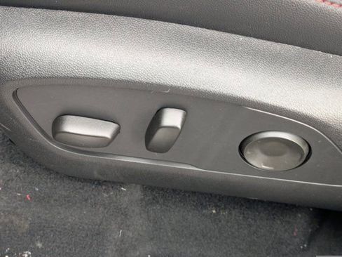 New 2026 Chevrolet Traverse RS w/ LPO, Floor Liner Package image 21