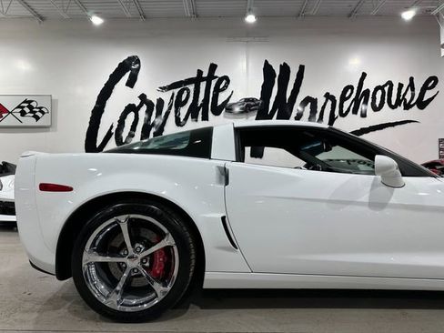 Used 2012 Chevrolet Corvette Grand Sport w/ 3LT Preferred Equipment Group image 4