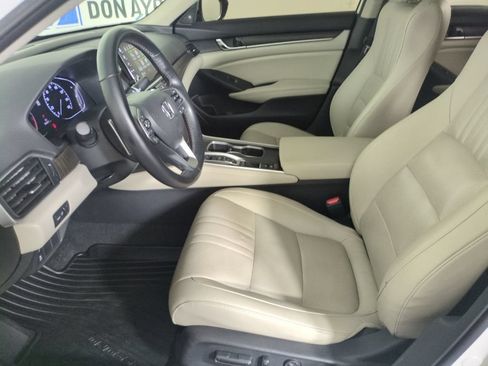 Used 2019 Honda Accord EX-L image 9