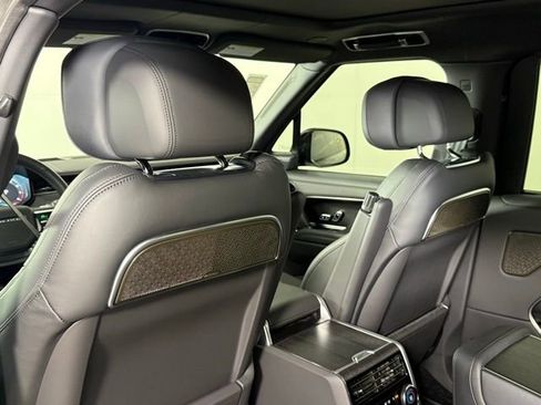 New 2025 Land Rover Range Rover Long Wheelbase Autobiography image 19