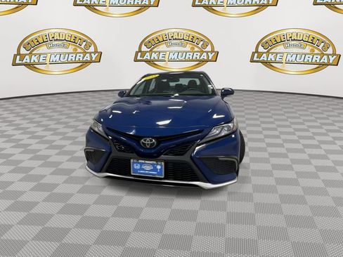 Used 2023 Toyota Camry XSE FWD image 6