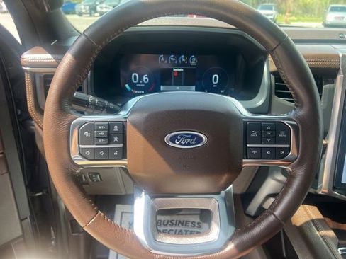 Used 2023 Ford Expedition King Ranch AWD/4WD image 29