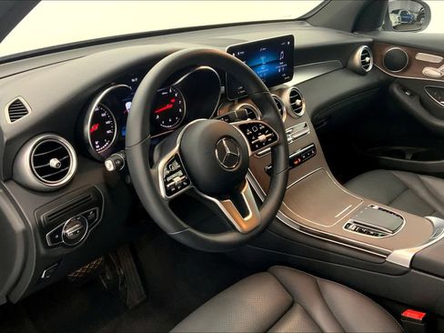Used 2022 Mercedes-Benz GLC 300 image 15