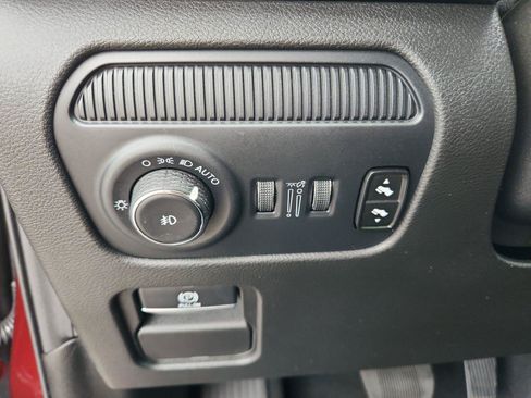 Used 2024 Jeep Wagoneer Series II w/ Convenience Group I AWD/4WD image 22
