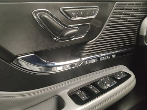 Used 2022 Lincoln Corsair AWD w/ Premium Package image 27