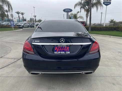 Used 2019 Mercedes-Benz C 300 Sedan image 7