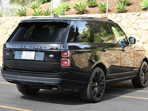 Used 2020 Land Rover Range Rover HSE image 6