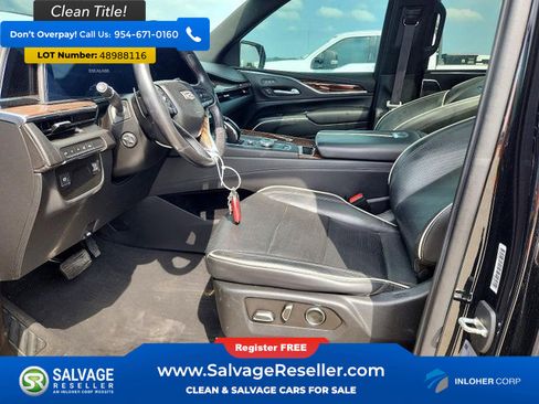 Used 2021 Cadillac Escalade ESV Premium Luxury image 9