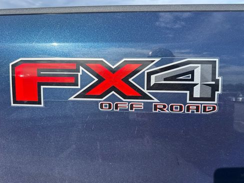Used 2017 Ford F350 XLT AWD/4WD image 7