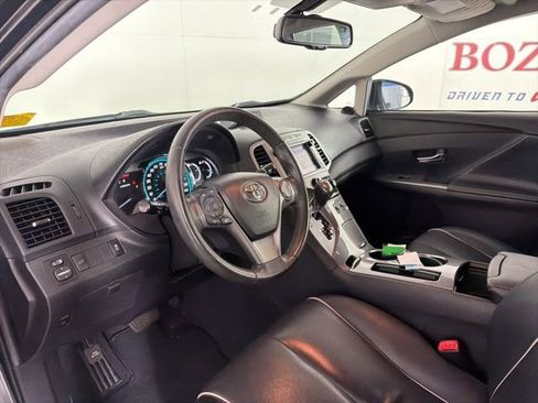 Used 2013 Toyota Venza Limited w/ Tow Prep Pkg AWD/4WD image 12
