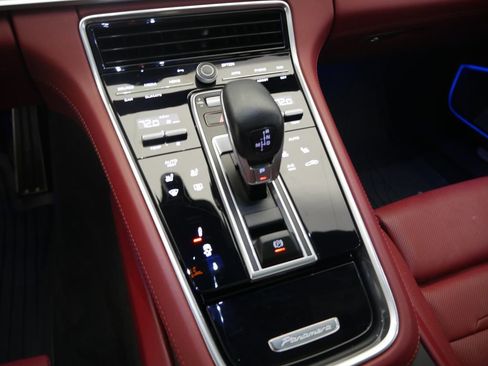 Certified 2022 Porsche Panamera Turbo S image 48