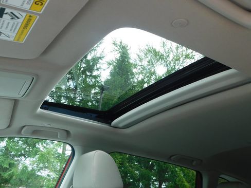 Used 2024 Honda CR-V EX image 12