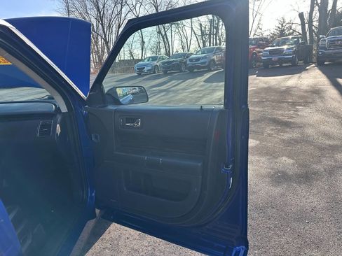 Used 2013 Ford Flex SEL image 16