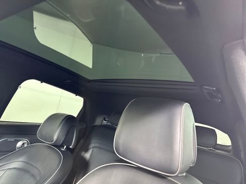 Used 2023 Genesis GV60 Advanced image 12