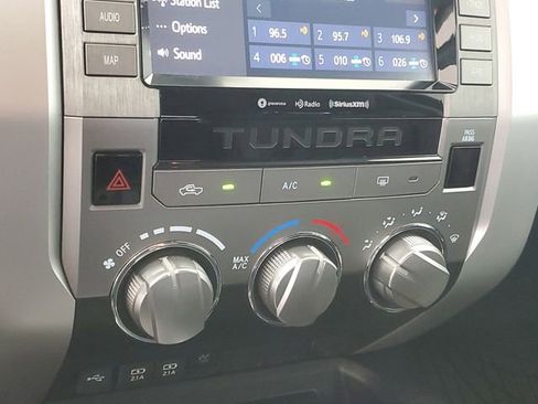 Used 2021 Toyota Tundra SR5 w/ SR5 Upgrade Package RWD image 29