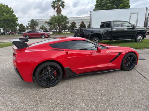 Used 2015 Chevrolet Corvette Stingray Coupe w/ 3LT Preferred Equipment Group RWD image 4