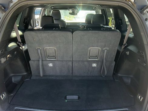 Certified 2024 Jeep Grand Cherokee L Laredo image 13