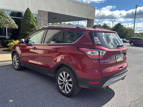 Used 2018 Ford Escape Titanium AWD/4WD image 7