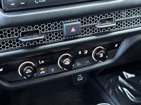 Used 2025 Honda HR-V Sport image 19