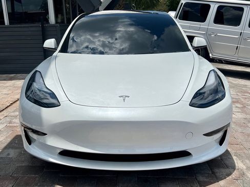 Used 2022 Tesla Model 3 image 5
