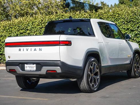 Used 2022 Rivian R1T Launch Edition AWD/4WD image 6