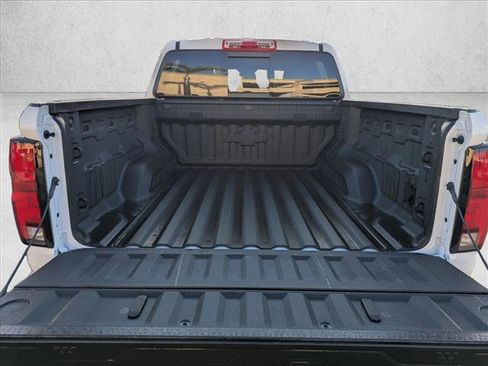 Used 2025 Chevrolet Colorado ZR2 w/ Midnight Edition image 6